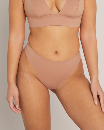 tanga invisible