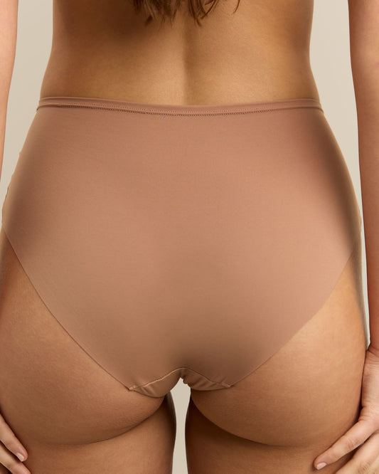 High-Waisted invisible Brief