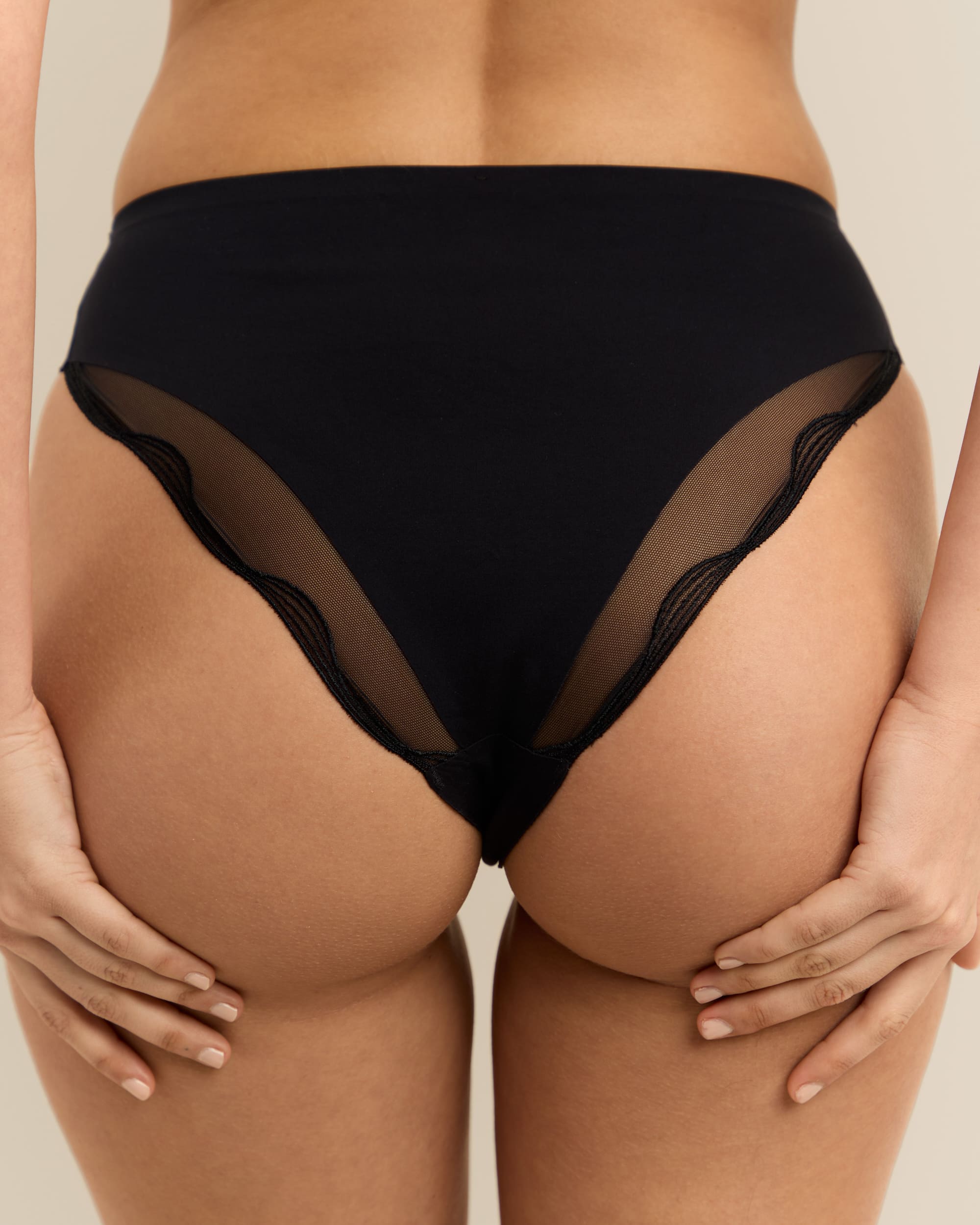 High Waist Panty Wave Line