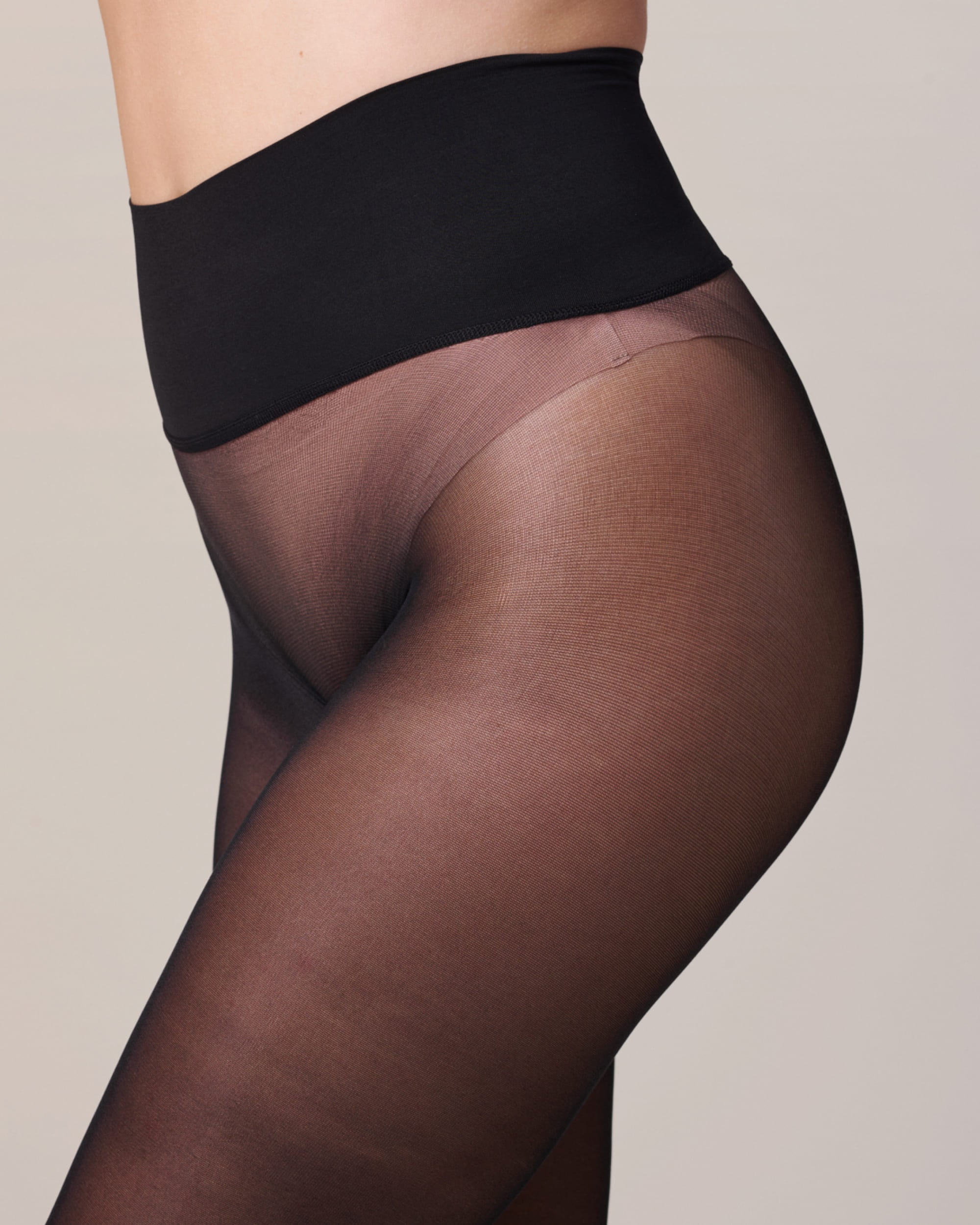 The Perfect Tight - Seamless - Dark 40D