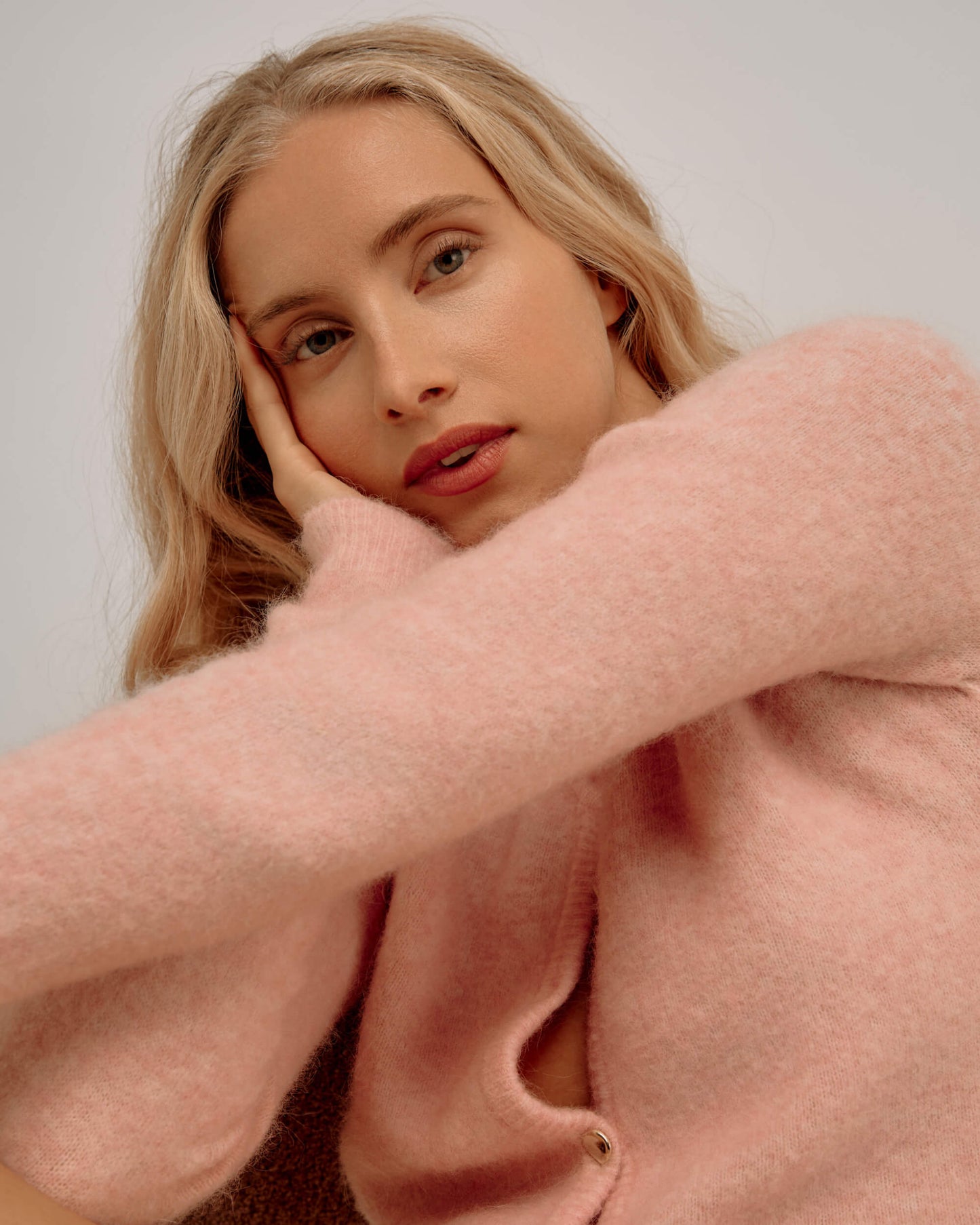 Round Neck Cardigan with Alpaca - Pink