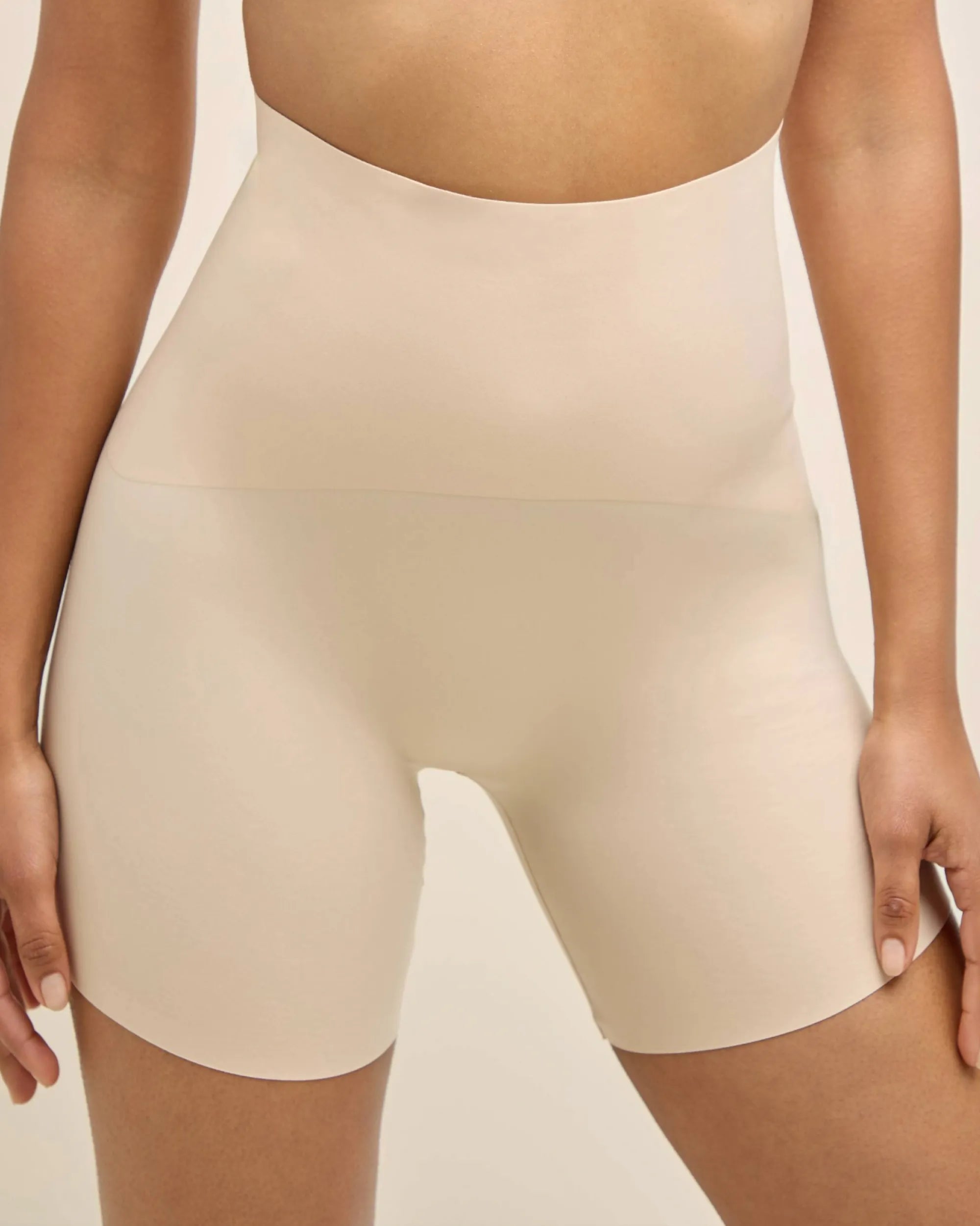 Shorty Sculptant - Light Beige