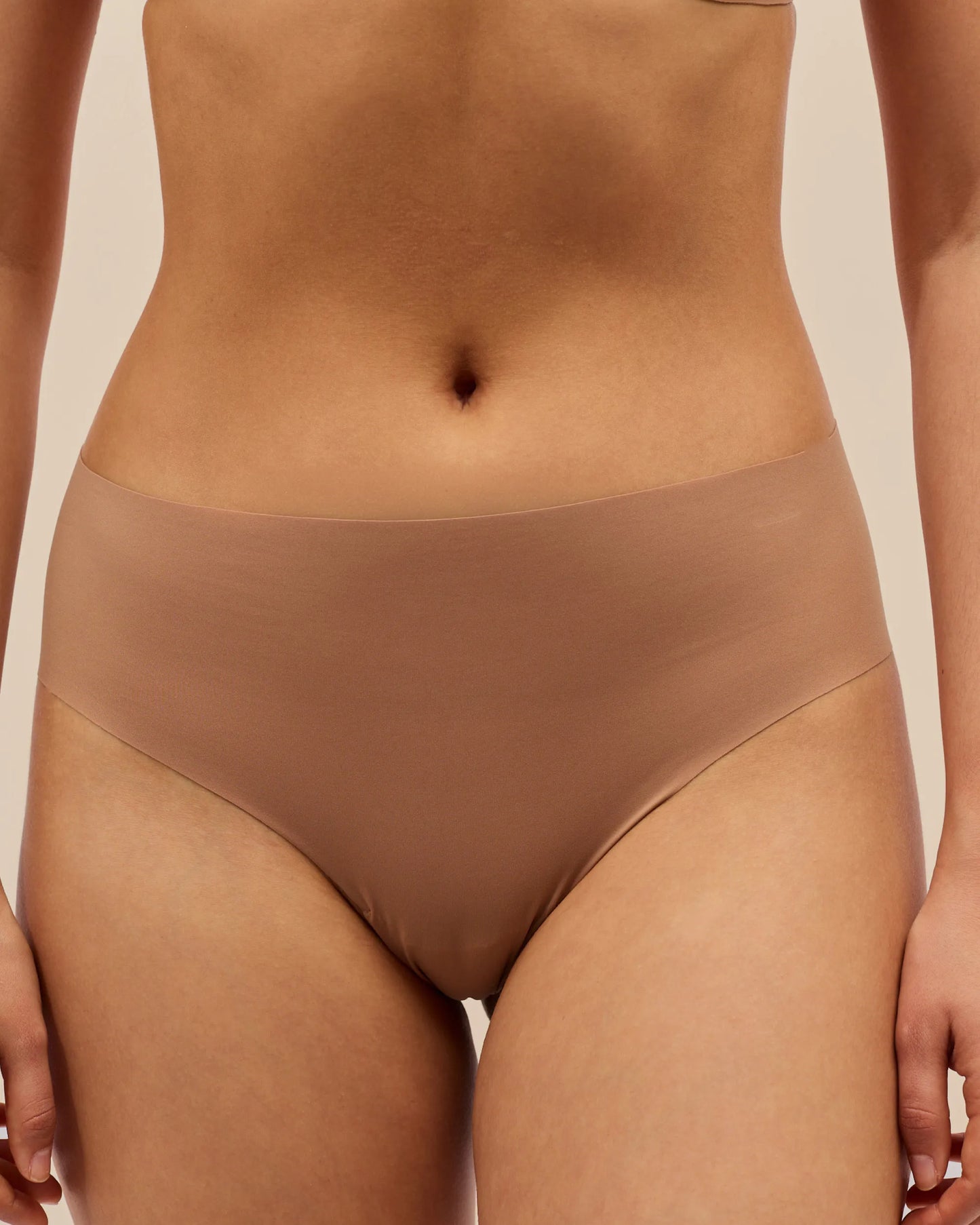 Seamless Shorty The Lift - Nude